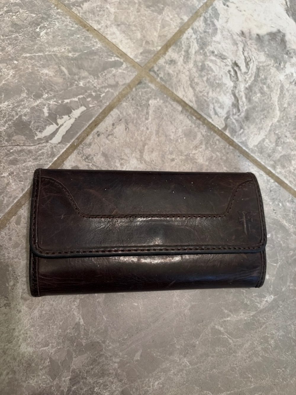 Frye Walket / checkbook